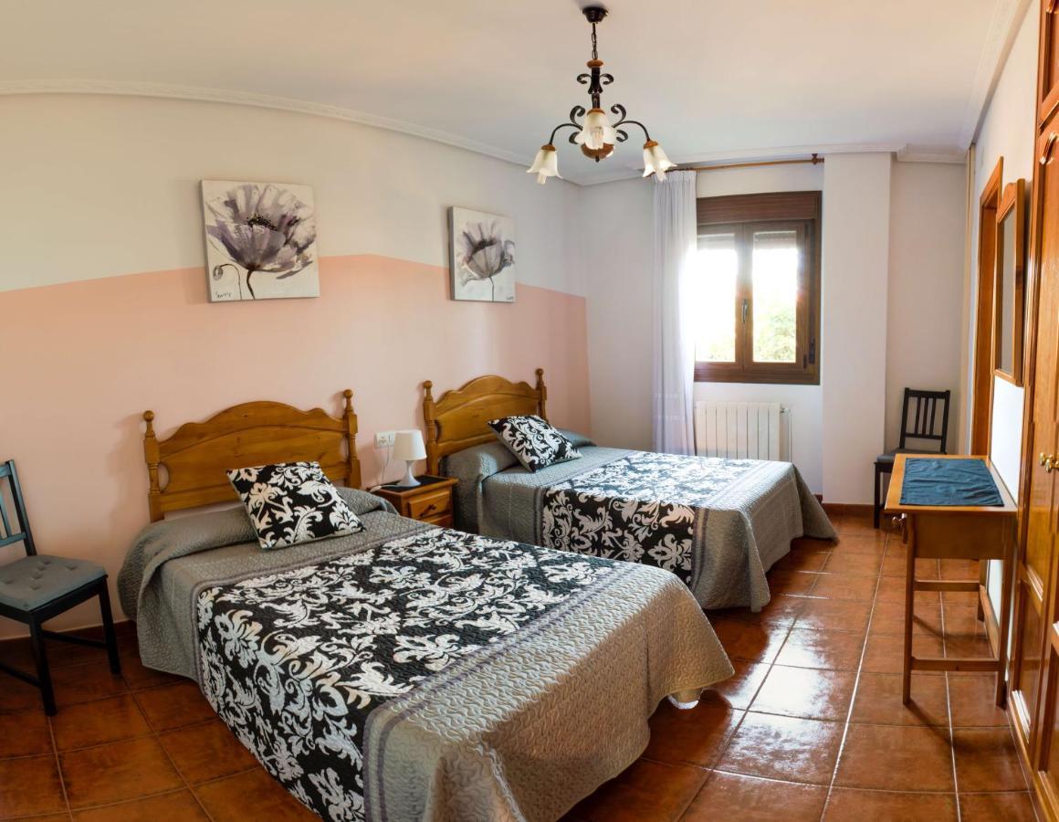 פינופראנקוואדו Apartamentos Rurales El Prado מראה חיצוני תמונה