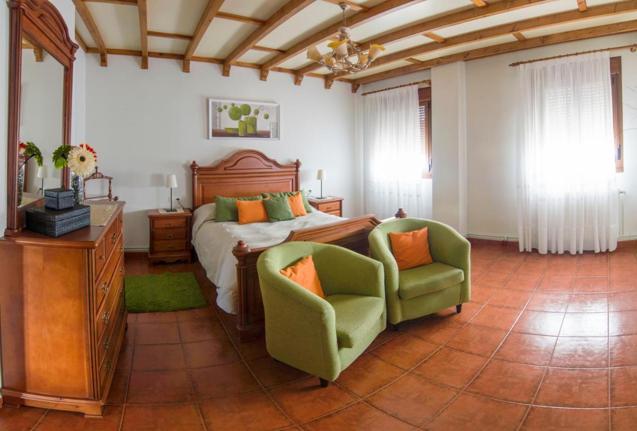 פינופראנקוואדו Apartamentos Rurales El Prado מראה חיצוני תמונה
